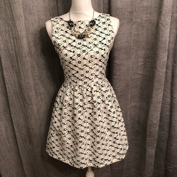 Saks Fifth Avenue Dresses & Skirts - Black and White Fit & Flare Dress